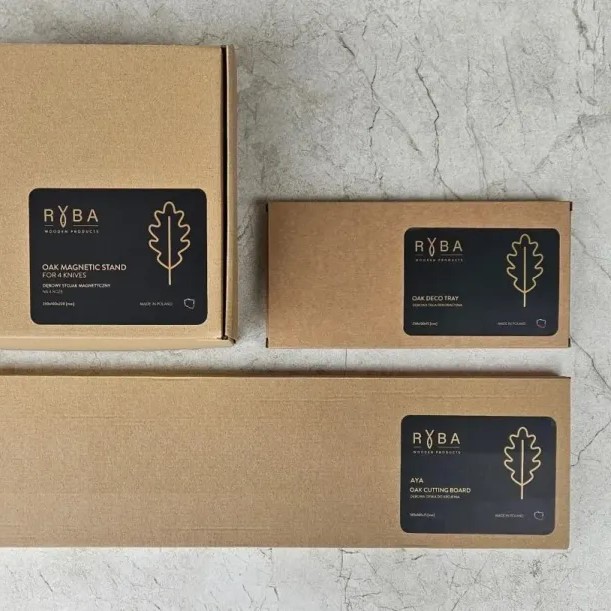 Producent desek drewnianych z logo, produkcja private label, deski na zamówienie