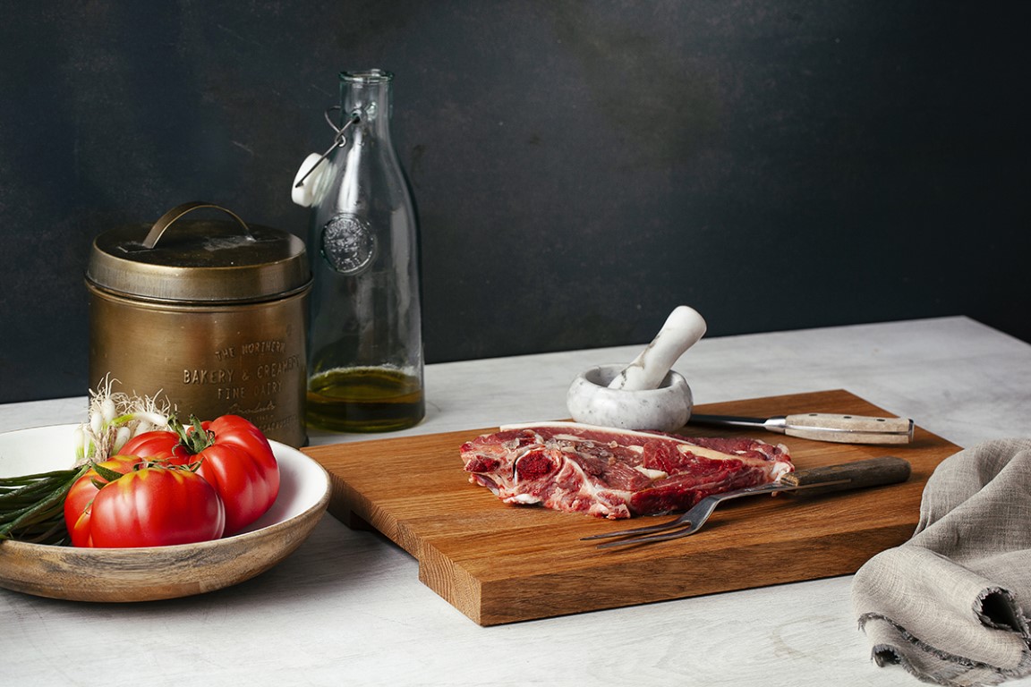 How to clean a cutting board