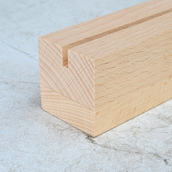 Beech stand 150x40x40 mm with 30 mm Plexiglas 