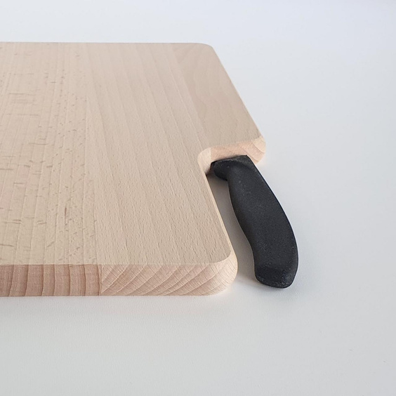 Beech board with knife slot 300x200x15mm