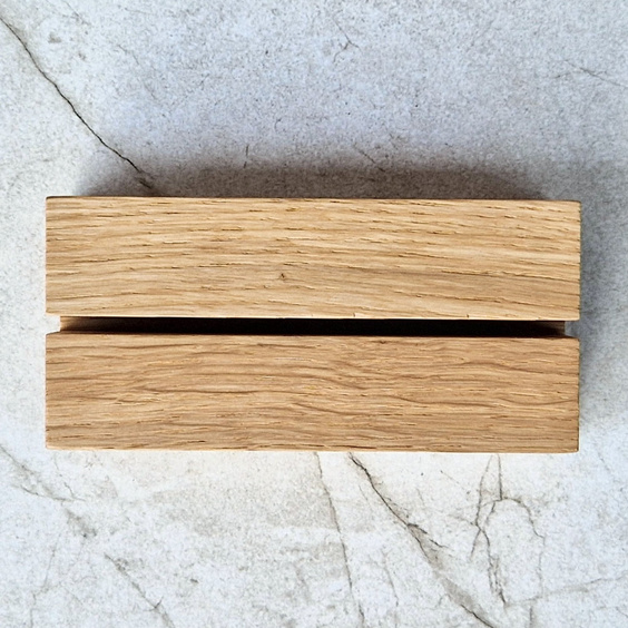 Wooden menu stand 105x50x30 mm