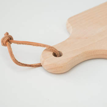 Deska z rączką i rzemykiem bukowa 260x120x15 mm