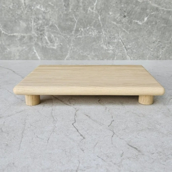 Dębowa taca dekoracyjna na nóżkach 250x180x35 mm