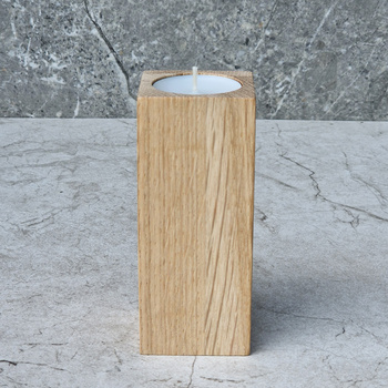 Oak tealight candle holder 50x50x120 mm