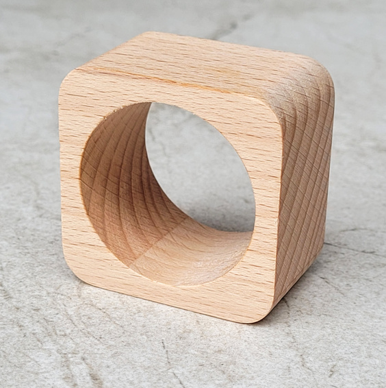 Beech napkin ring 50x50x30 mm