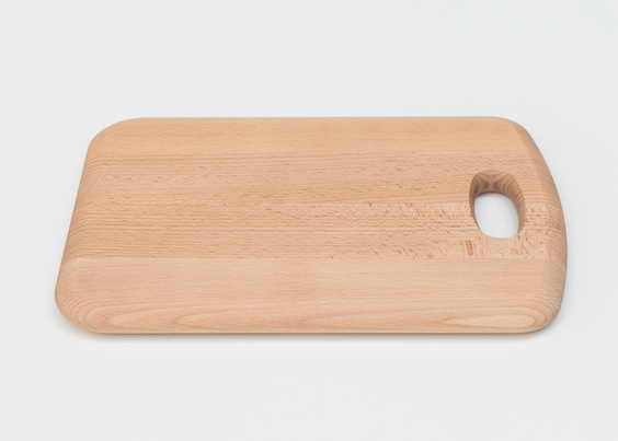 Beech cutting board (middle) 340x240x20 mm