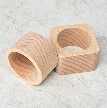 Beech napkin ring 50x50x30 mm