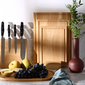 Set of 3 pcs oak cutting board Inge with base