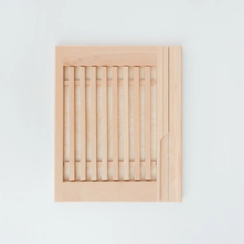 Deska do chleba z miejscem na nóż bukowa 355x295x22 mm